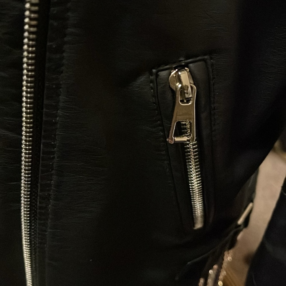 Super Cute Authentic Bebe Medium Leather Biker Ja… - image 3